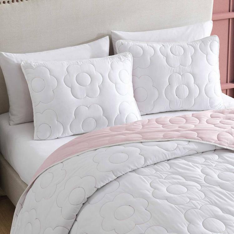 Betsey Johnson Rainbow Stitch Quilt Set