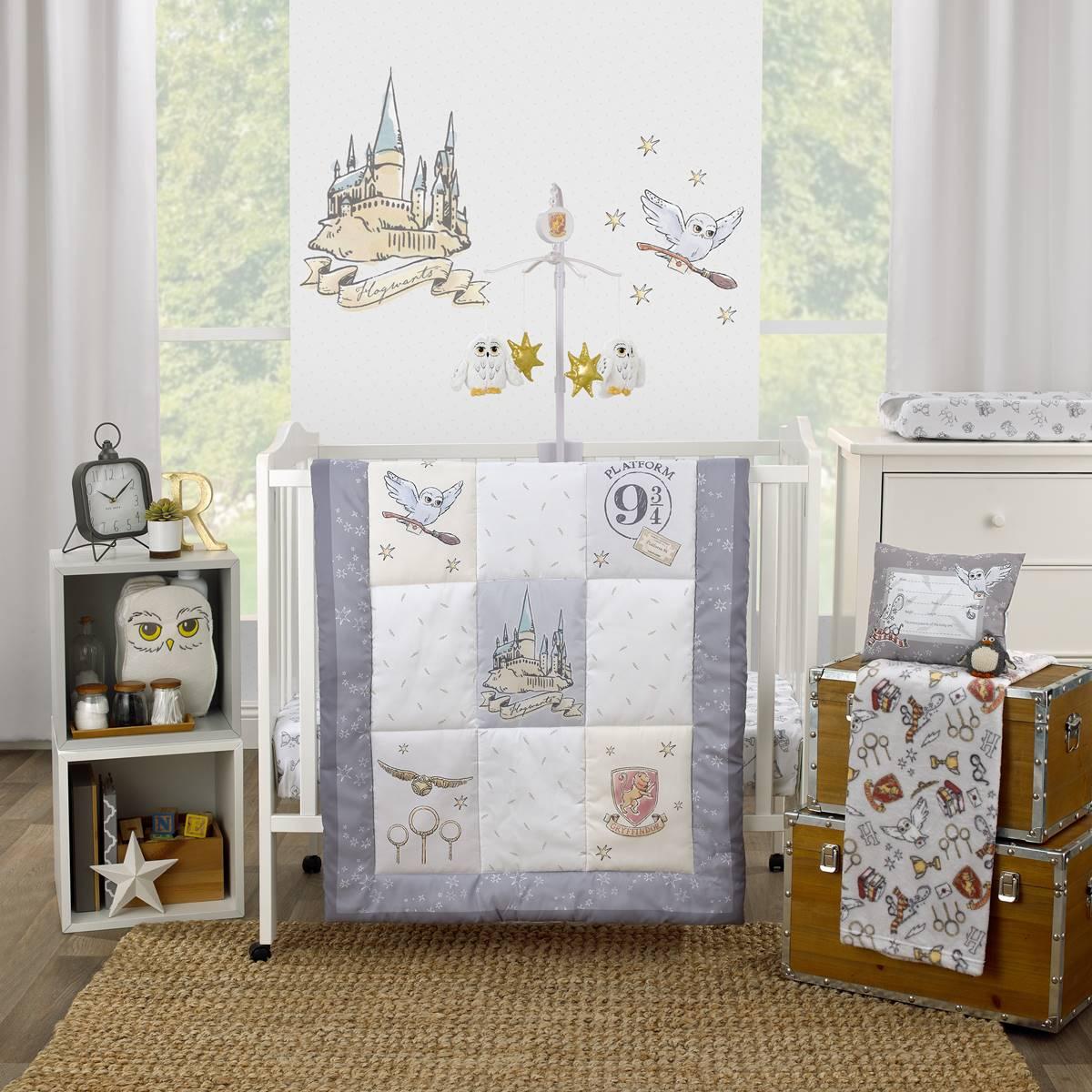 Warner Bros. Harry Potter Magical Moments 3pc. Mini Crib Set