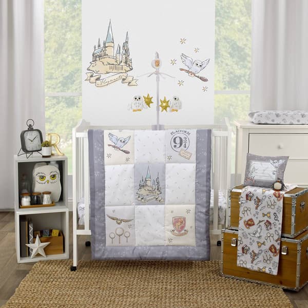Warner Bros. Harry Potter Magical Moments 3pc. Mini Crib Set