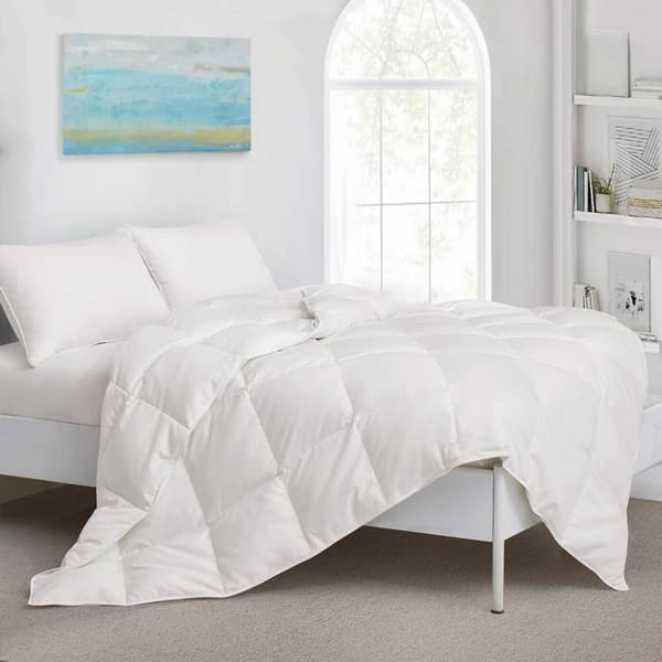 PeaceNest Lightweight White Goose Down and Feather Comforter