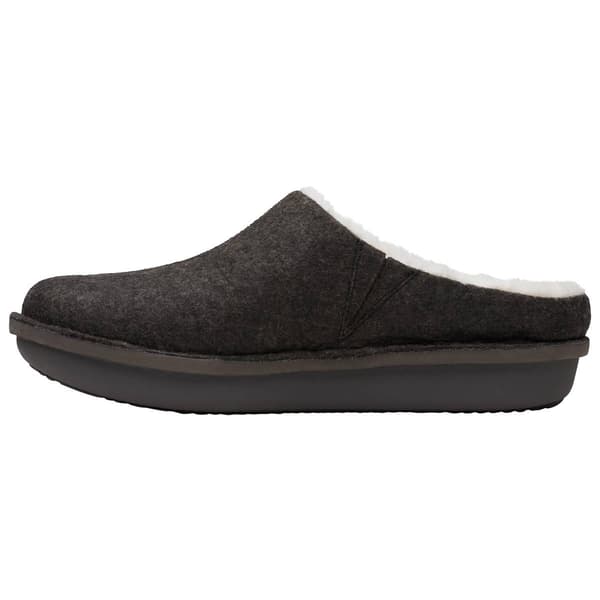 Womens Clarks® Cloudsteppers™ Step Flow Textured Clogs