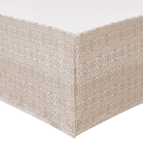 Royal Court Rosewood 4pc. Reversible Comforter Set