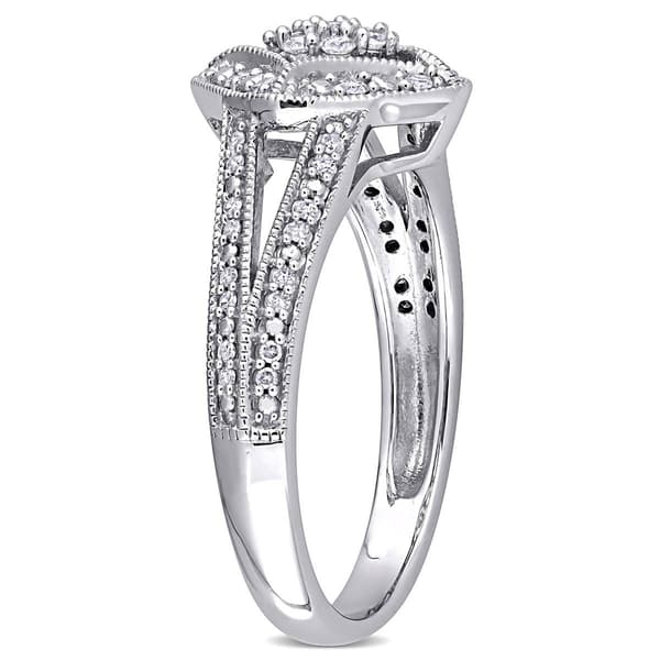 Diamond Classics™ 10kt. White Gold 1/4ct. Diamond Cluster Ring