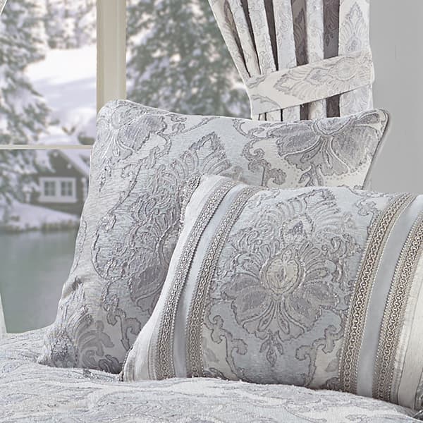 J. Queen New York Iceland Square Decorative Pillow - 20x20