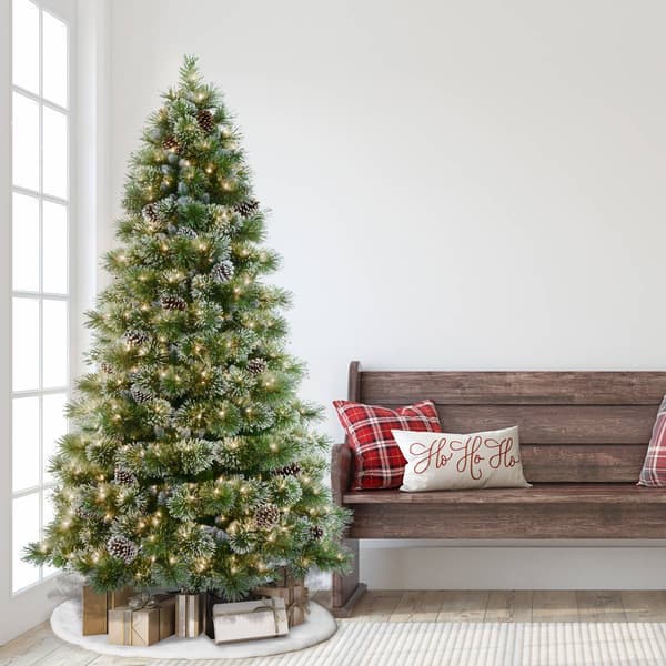 Puleo International 7-Foot Pre-Lit Springfield Fir Tree