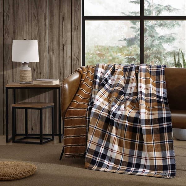 Eddie Bauer Trailhead Plaid Plush-Fleece Reversible Blanket