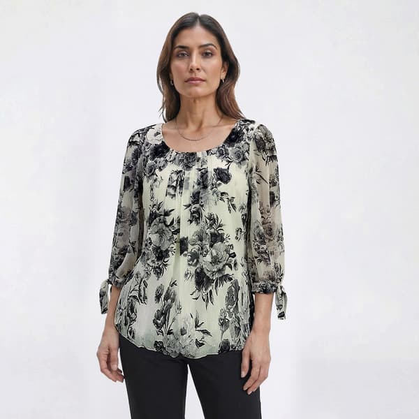 Womens Sara Michelle 3/4 Sleeve Tie Wrist Pleated Blouse