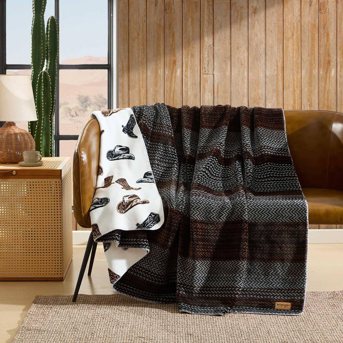Wrangler Nash Stripe Reversible Blanket