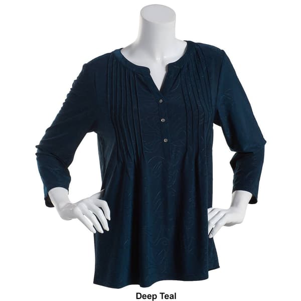 Womens Napa Valley 3/4 Sleeve Solid Pleat Knit Henley
