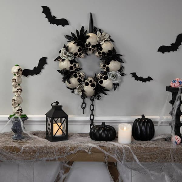 Northlight Seasonal 15in. Unlit Skull Halloween Wreath