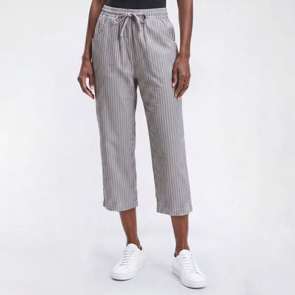 Petite Jordana Rose Seersucker Stripe Capris