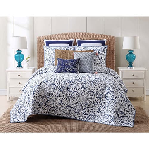 Oceanfront Resort Indienne Paisley Quilt Set - image 