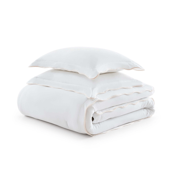 Martha Stewart Simple Scallop Comforter Set