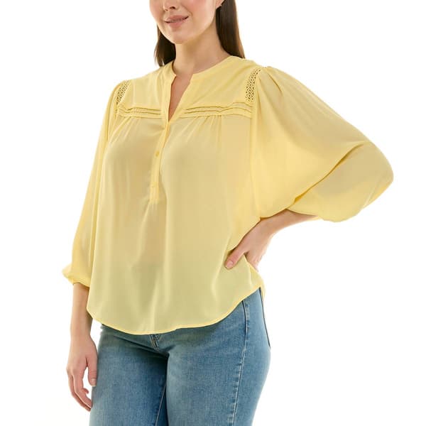 Womens Zac & Rachel 3/4 Sleeve Split Neck Solid Crepe Blouse