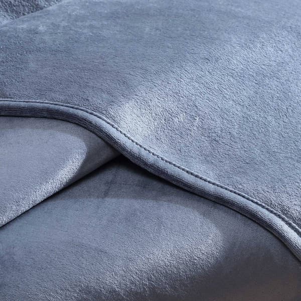 Calvin Klein Solid Plush Blanket