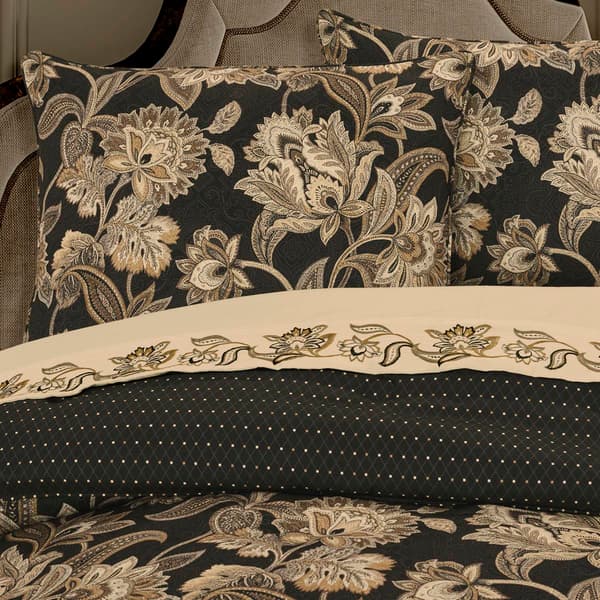 Royal Court Montecito Bedding Collection