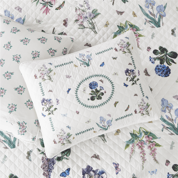 Portmeirion® Botanic Garden Reversible Quilt Set