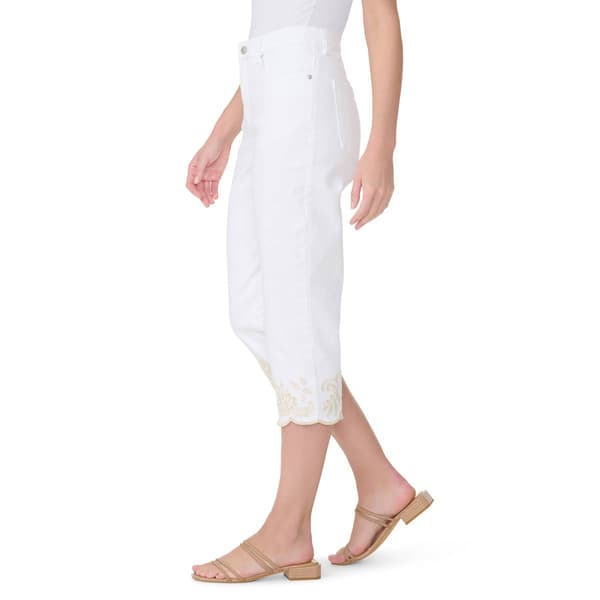Womens Gloria Vanderbilt Amanda Capris w/Embroidery Scallop Hem