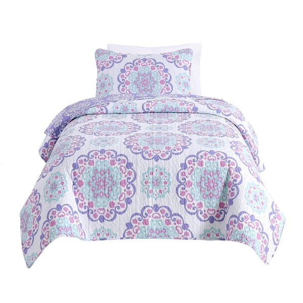 Alex &amp; Bella Vivian Floral Medallion Quilt Bedding Set