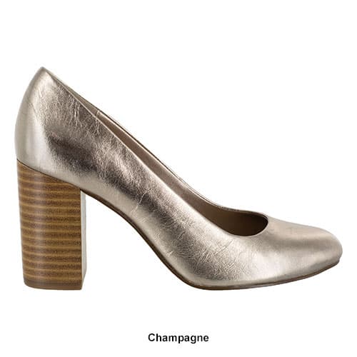 Womens Bella Vita Nara Leather Pumps