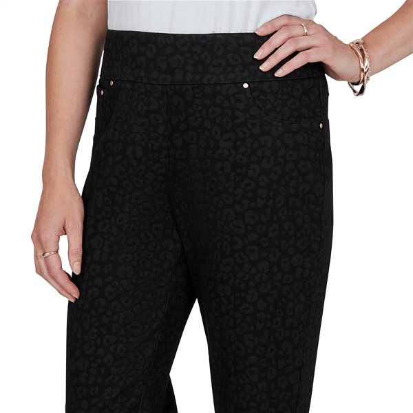 Womens Ruby Rd. Mysterious Romance Leopard Pull On Denim Pants