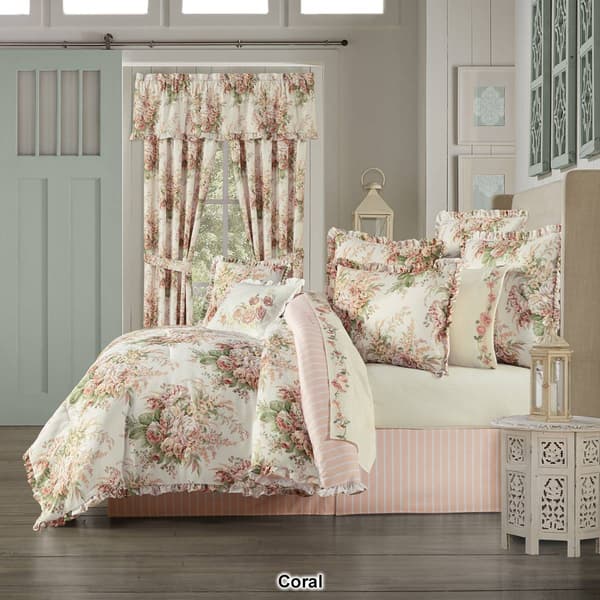 Royal Court Estelle 4pc. King/Cali King Comforter Set