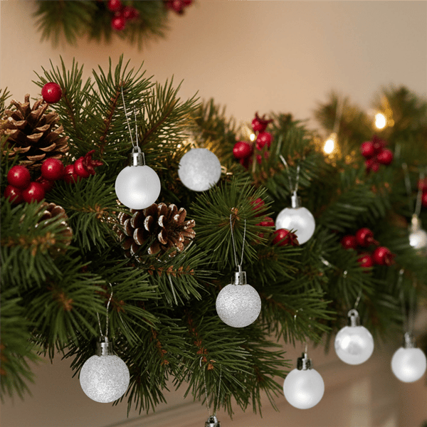 Northlight 18ct Silver Splendor 4-Finish Christmas Ball Ornaments