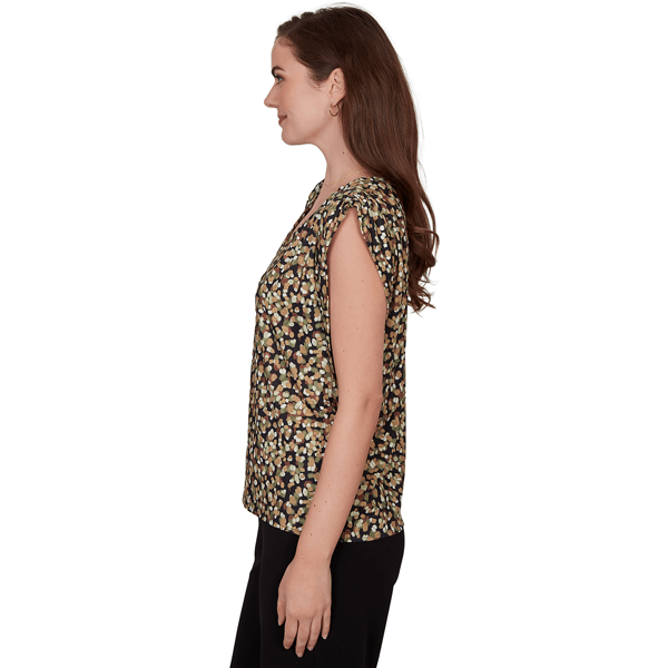 Womens Emaline Key Items Cap Sleeve Abstract Dot Blouse
