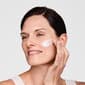Est&#233;e Lauder&#8482; DayWear Multi-Protection Anti-Oxidant Creme SPF 15 - image 8