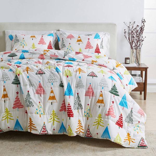 Freshfolds Winter Reversible Happy Hillside 3pc. Comforter Set