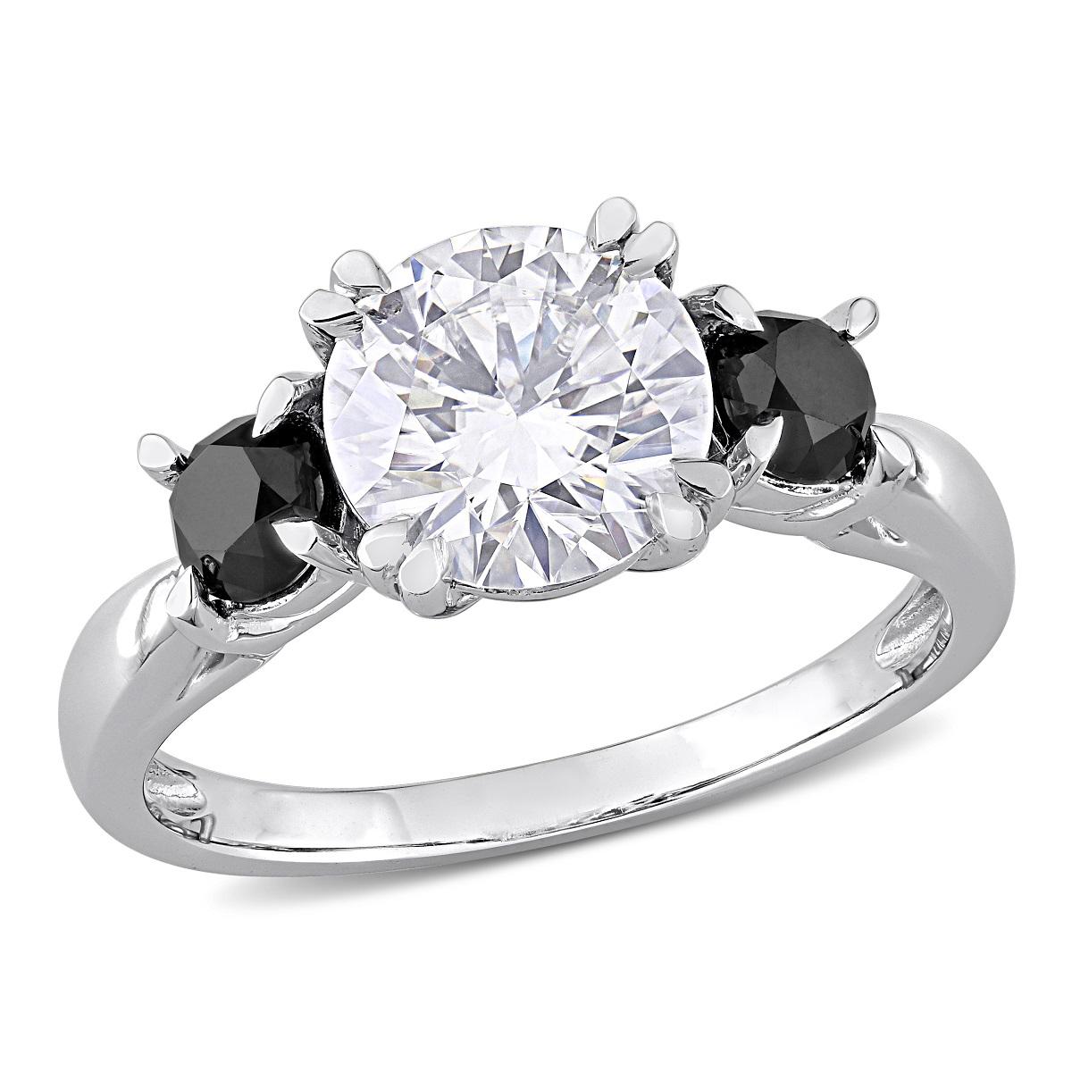Diamond Classics™ 10kt. 3-Stone Black Diamond Ring