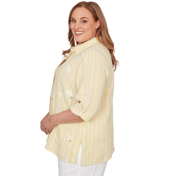 Plus Size Alfred Dunner Out Of The Blue Embroidered Daisy Blouse
