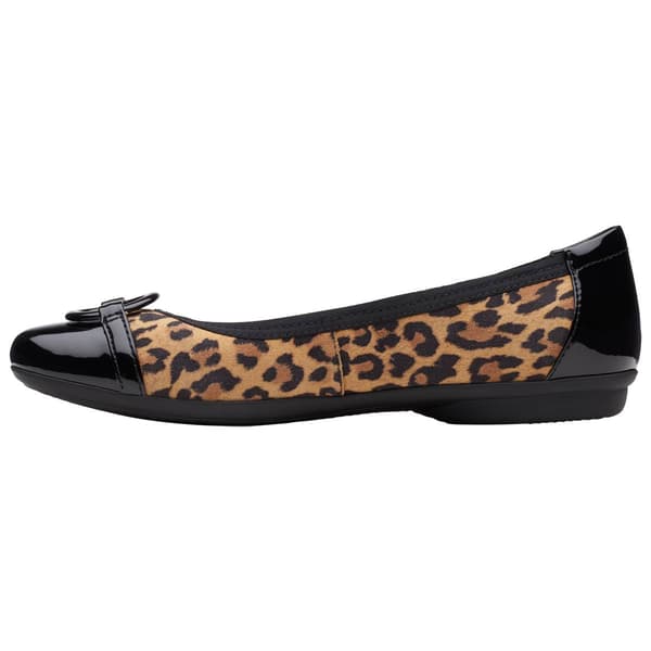 Womens Clarks&#174; Gracelin Wind Leopard Comfort Ballet Flats