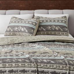 FreshFolds Yosemite 3pc. Reversible Wildlife Stripe Quilt Set
