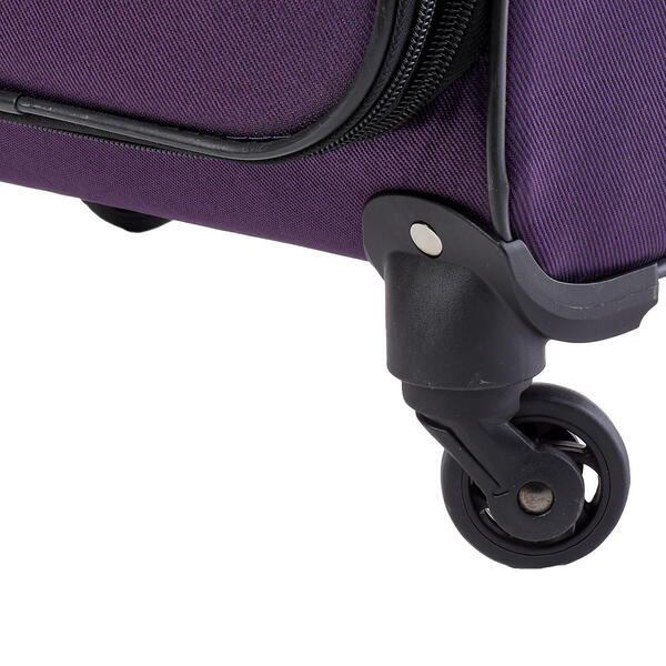 Ciao 28in. Softside Spinner