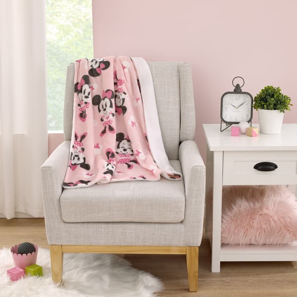 Disney Minnie Mouse Sherpa Baby Blanket