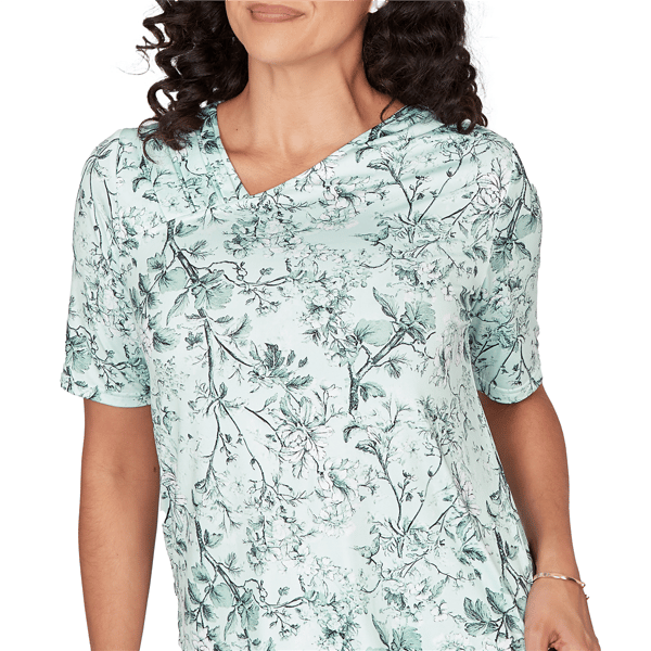 Petite Emaline Verde Grove I Asymmetrical V Neck Floral Blouse