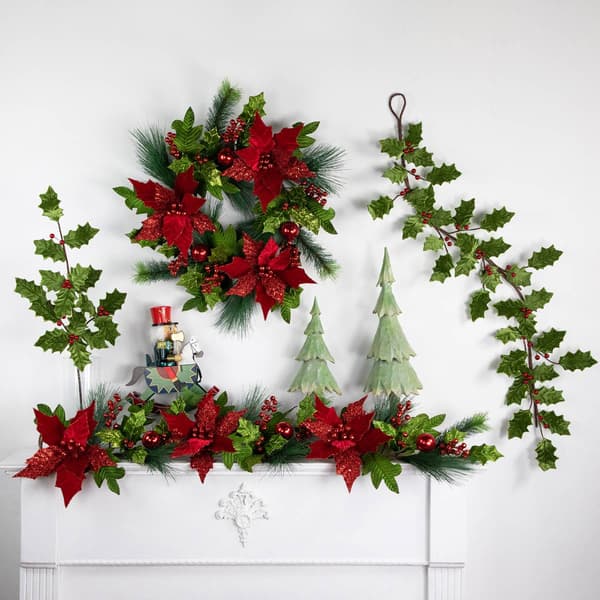 Northlight Seasonal 24in. Red Poinsettia Christmas Wreath