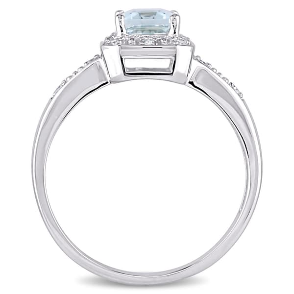 Gemstones Classics&#8482; 10kt. White Gold Emerald Cut Aquamarine Ring