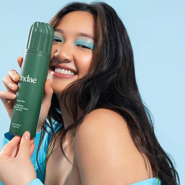 Sundae Green Tea Exfoliating Shower Foam