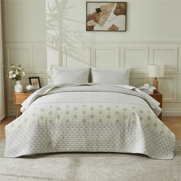 Patina Vie Maison Vintage Floral Elara Quilt Set - image 