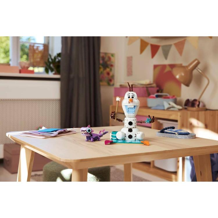 LEGO® Disney™ Olaf & Bruni''s Picnic Fun Building Kit