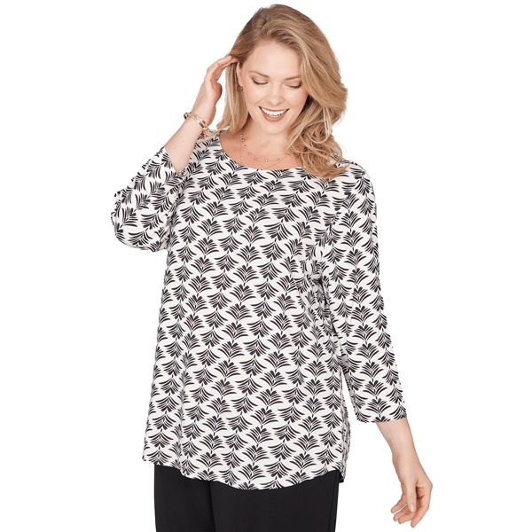 Plus Size Emaline Key Items 3/4 Sleeve Boat Neck Geometric Tee