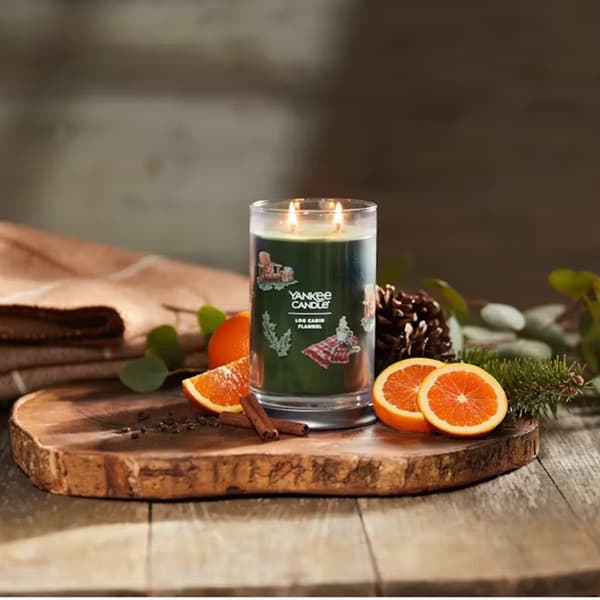 Yankee Candle(R) 20oz. Log Cabin Flannel Candle