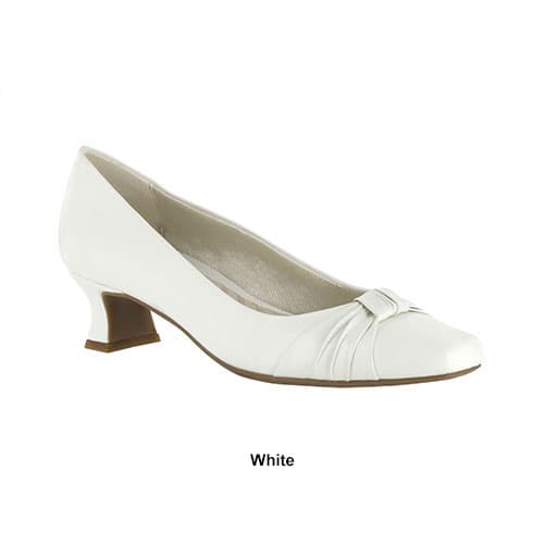 Womens Easy Street Waive Classic Pumps