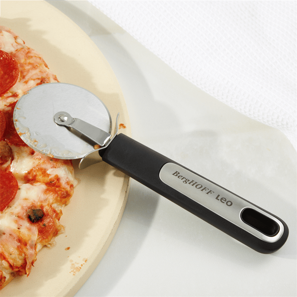 BergHOFF Leo Graphite Stainless Steel Pizza Cutter
