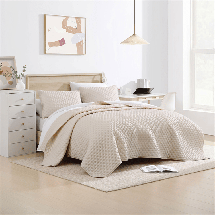 Swift Home Bubble Floral Farmhouse Pinsonic 3pc. Quilt Set