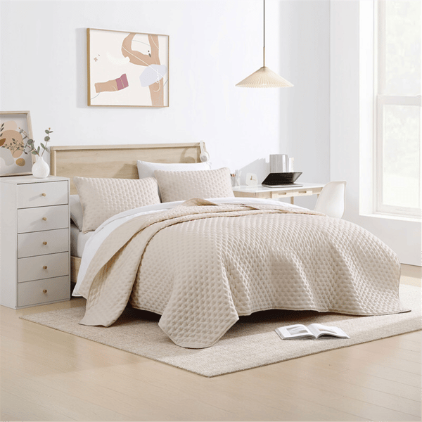 Swift Home Bubble Floral Farmhouse Pinsonic 3pc. Quilt Set - image 