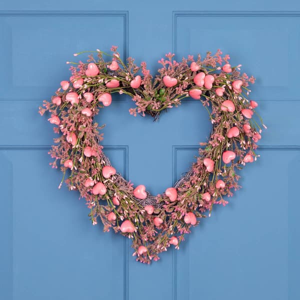 Northlight Seasonal Hearts Artificial Valentine''s Day Wreath