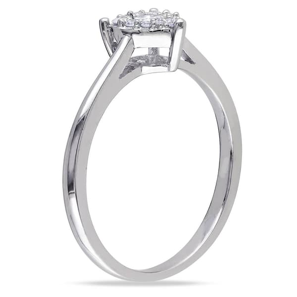 Diamond Classics&#8482; 10kt. White Gold 1/4ct. Diamond Heart Ring